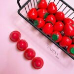 بالم لب توت فرنگی