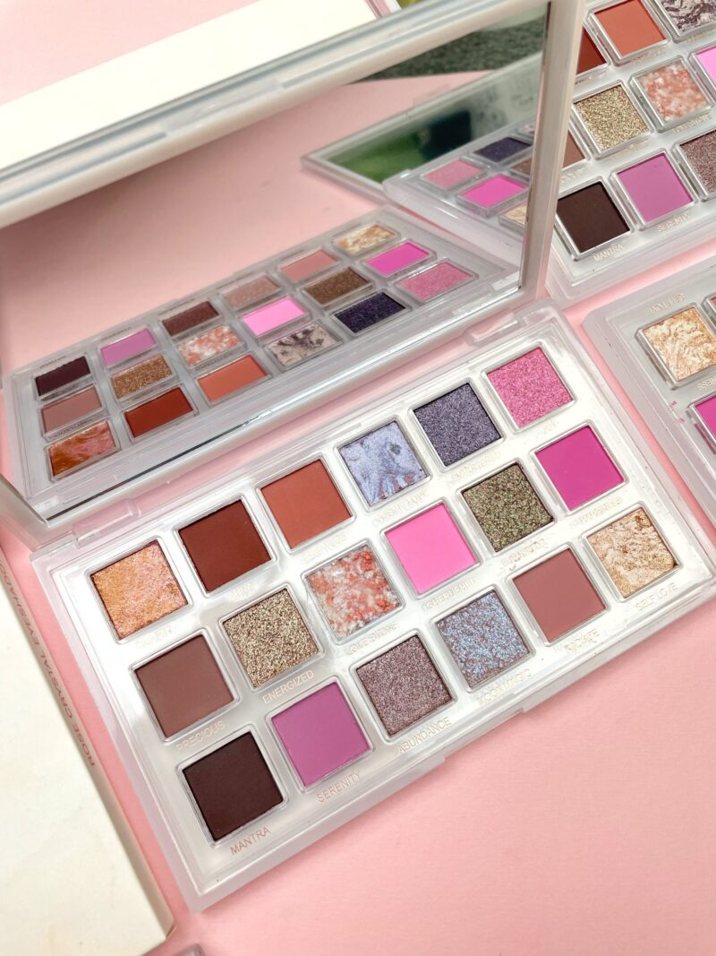 پالت سایه چشم هدی موجی مدل Rose Crystal
