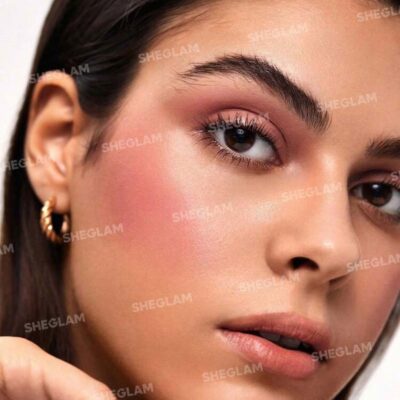 رژگونه پودری شیگلم SHEGLAM مدل Lightweight Matte رنگ Daydreaming