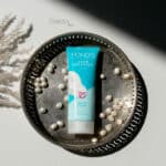 شوینده صورت پوندز مدل Acne Solution