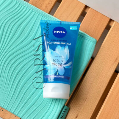 ژل شستشو پوست نرمال نیوآ NIVEA حاوی عصاره نیلوفر آبی(150 میل)