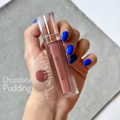 رژ لب مایع مات رولوشن Revolution کد 301 رنگ Chocolate Pudding