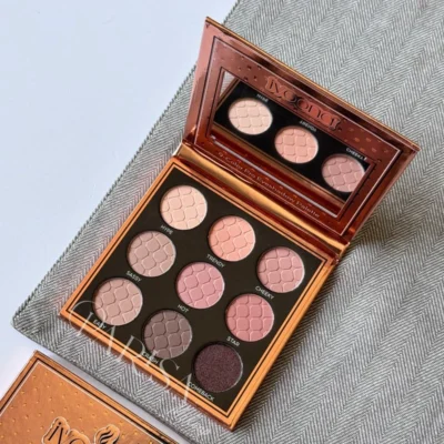 پالت سایه 9 رنگ Ivoona مدل Glamorous
