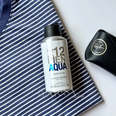 بادی میست عطری مردانه مدل Carolina Herrera 212 VIP Men Aqua