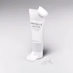 فوم شستشو ژلی روشن کننده صورت سنتلا ماداگاسکار Skin1004 مدل Tone Brightening Cleansing Gel Foam(125 میل)
