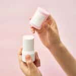 ماسک استیکی خاک رس کنترل منافذ سنتلا SKIN1004 مدل Poremizing Quick Clay Stick Mask(27 گرم) - Image 4