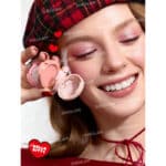 سایه طبقاتی 3 رنگ شیگلم SHEGLAM کالکشن هلو کیتی مدل Hello Kitty Darling Dear Shadow Stack رنگ Sugar Cookie - Image 3
