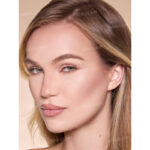 کانتور و هایلایتر استیکی دو طرفه شیگلم مدل Sheglam 2-IN-1 Contour & Highlight Stick رنگ Hazelnut Latte - Image 2