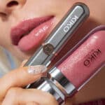ست هدیه آرایشی کیکو میلانو مدل Snow-Kissed Holiday Timeless Look Make Up Gift Set - Image 2