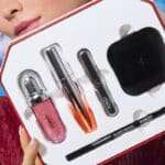 ست هدیه آرایشی کیکو میلانو مدل Snow-Kissed Holiday Timeless Look Make Up Gift Set - Image 3