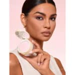 پودر فیکس دوطبقه مات و لیفت کننده پوست شیگلم Sheglam  مدل Insta-Ready Ultra-Fine Blur & Lift Setting Powder Duo رنگ Bubblegum - Image 4