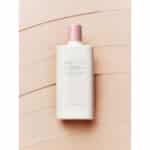 ضدآفتاب تون آپ مات کننده و کوچک کننده منافذ SPF50 سنتلا ماداگاسکار Skin1004 مدل Poremizing Velvet Finish Sunscreen(50 میل) - Image 4