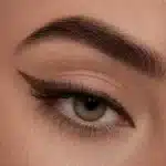 مداد چشم پیچی فارماسی Farmasi Eye Liner Pencil کد 04 رنگ Glitz Brown - تصویر 2