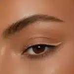 مداد چشم پیچی فارماسی Farmasi Eye Liner Pencil کد 05 رنگ Nude - تصویر 3